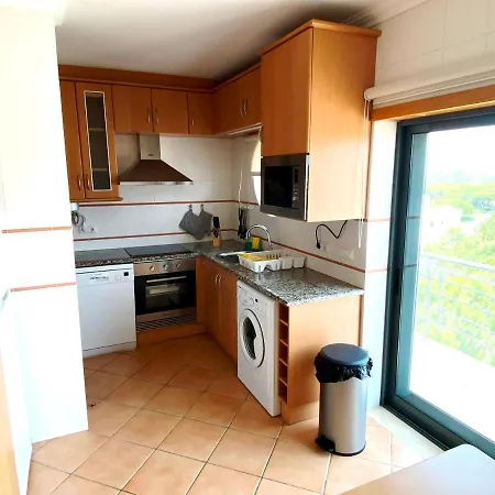 アパート Falesia Penthouse アルブフェイラ