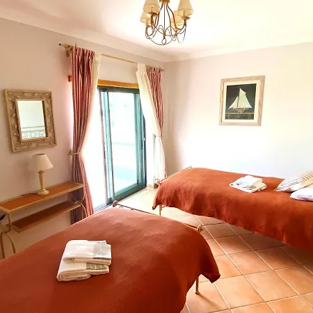 Falesia Penthouse Апартаменты Албуфейра